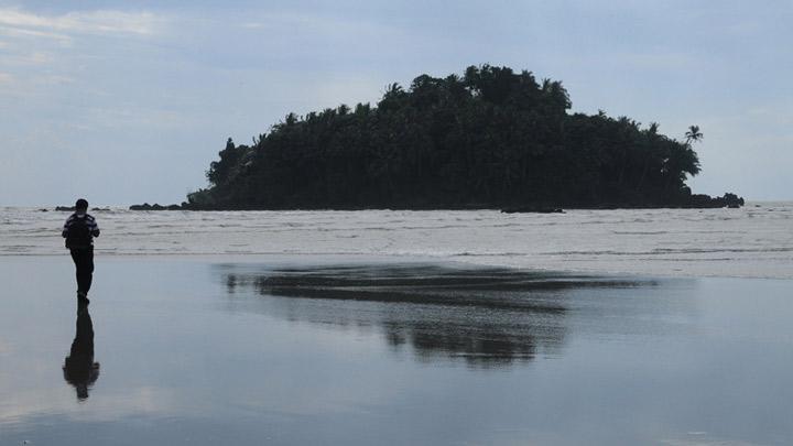 Dharmadam Island at Thalassery, Kannur 