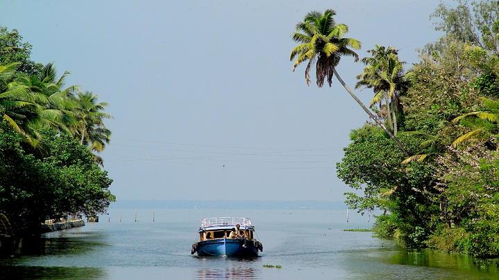 Kadambrayar Boating Centre & Eco Village 