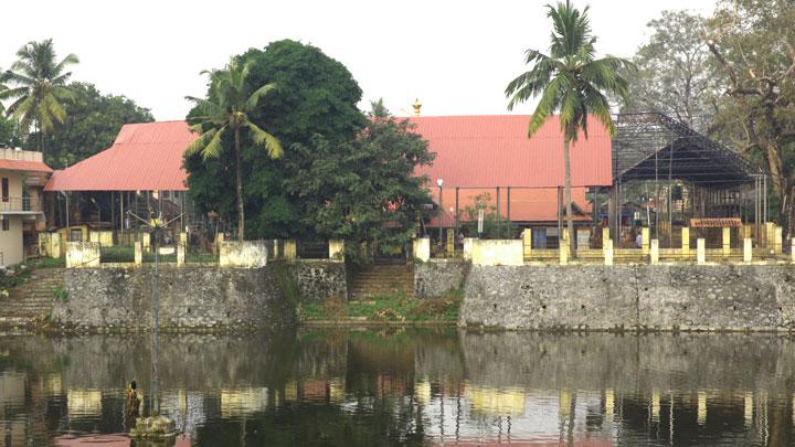 Kottarakkara Ganapathy Temple - famous Lord Ganesh temple in Kollam 