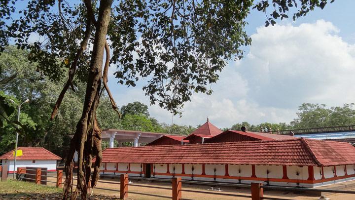 Pishakarikavu temple at East Hill, Kozhikode 