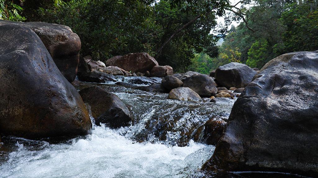 Meenmutty Waterfalls 