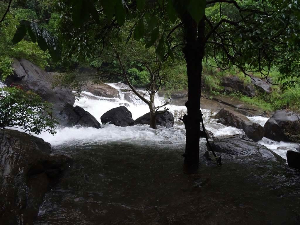 Flowing together | Banasurasagar dam