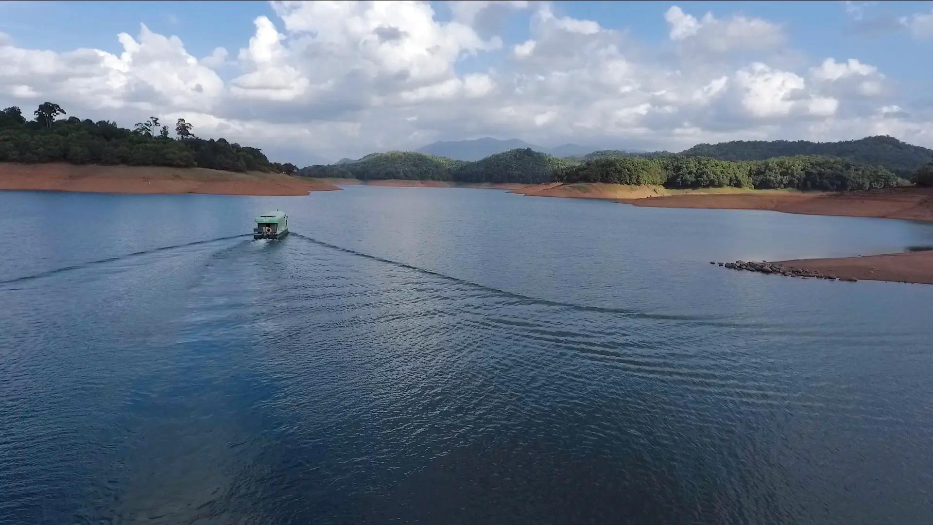 Thenmala Dam