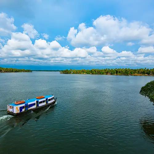 Ashtamudi Lake