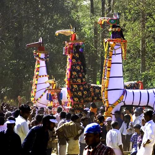 Chinakkathoor Pooram