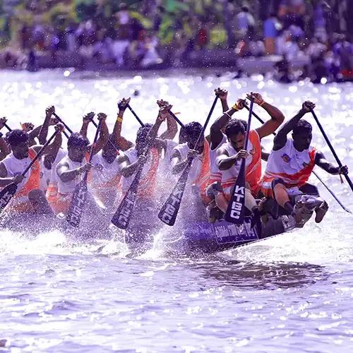 Karuvatta Boat Race