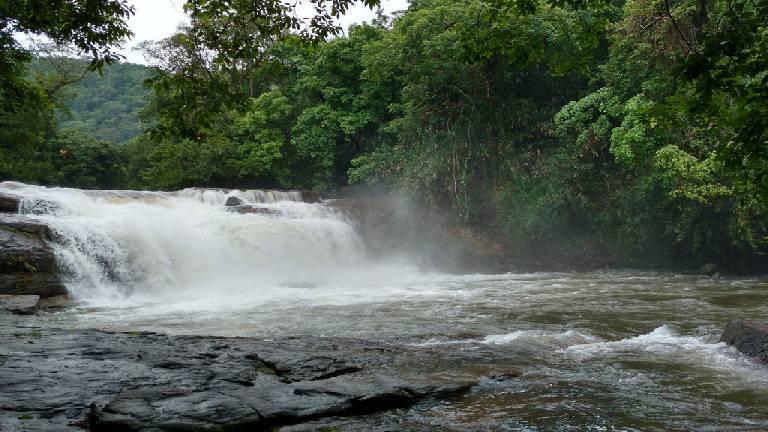 Thommankuthu Waterfalls | Thommankuthu