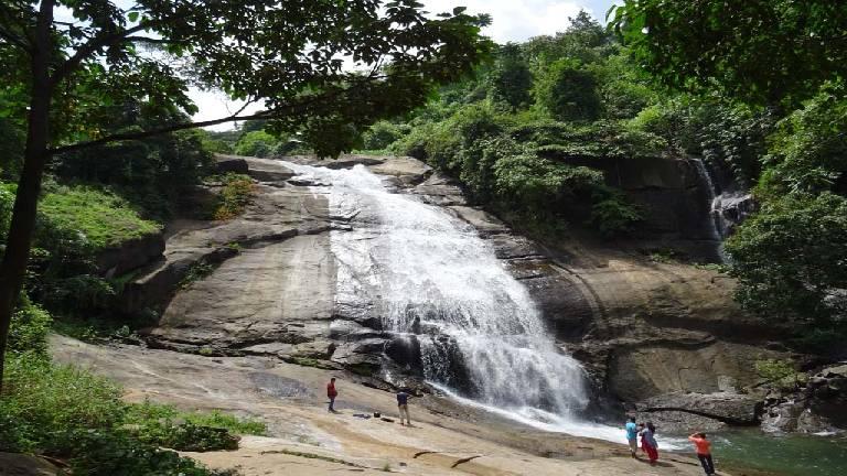 Thusharagiri Waterfalls | Thusharagiri