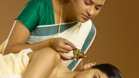 Karnapoorana - Ayurveda Therapy -1