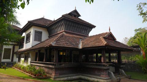 Vaidyaratnam Ayurveda Museum Thaikkattussery