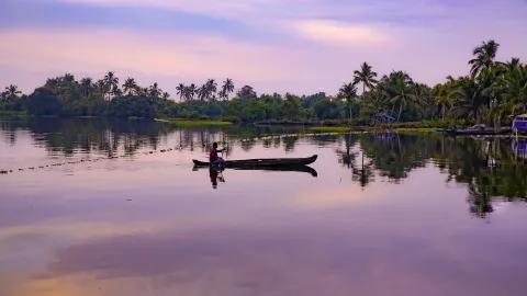 Valanthakad, Ernakulam