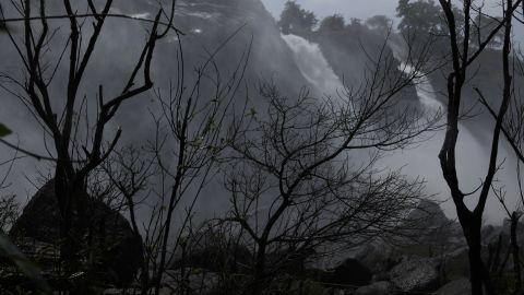 Waterfalls Athirappilly