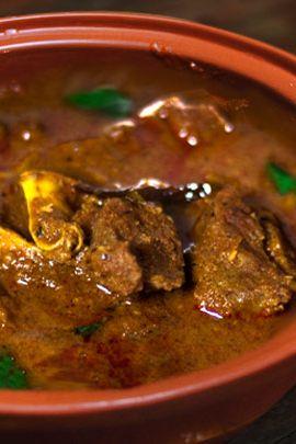 Varutharacha Mutton Curry