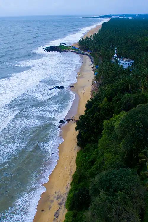 Chembirikka Beach