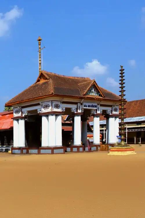 Vaikom Siva Temple