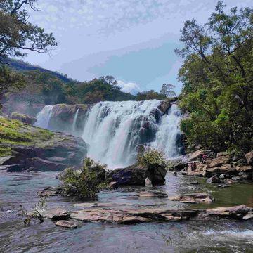 Thoovanam Waterfall, Chinnar