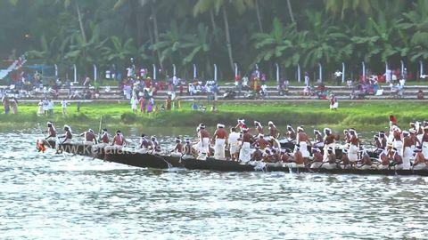 Aranmula Boat Race