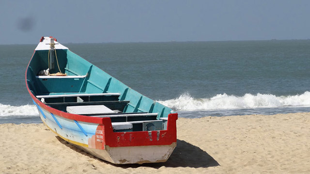 Meenkunnu Beach - Trip2kerala