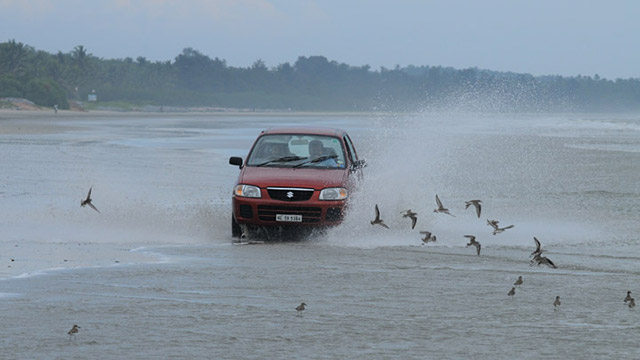 Muzhappilangad Beach | Tourist Attractions