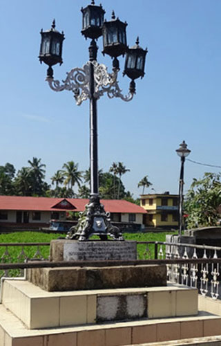 Anchuvilakku– a Stone Lamp Post in Kottayam