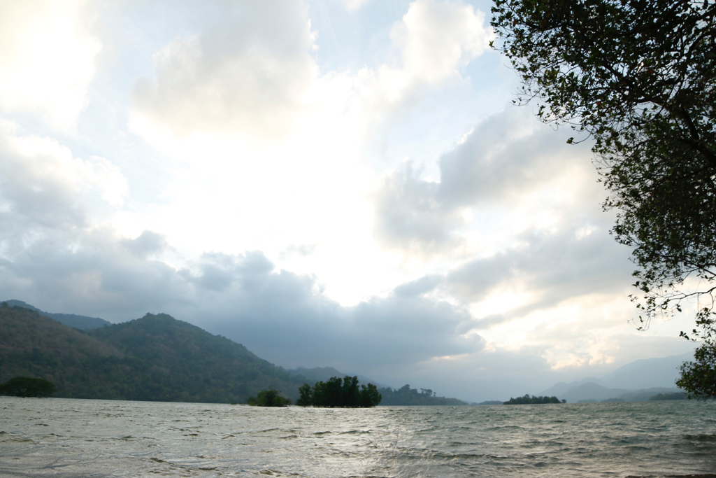 Thenmala Reservoir