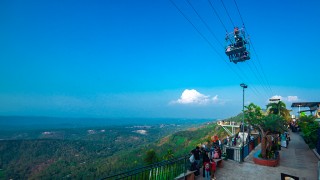 Mini Ooty Glass Bridge – A Thrilling Experience Amidst Arimbra Hills