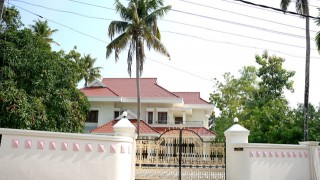 Lakeshore Premier Serviced Villa