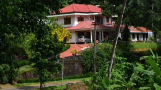 Click here to view the details of Hilltopstay Homestay