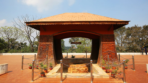 Pazhassi Tomb & Museum