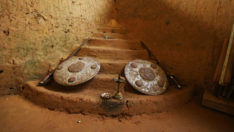 Poothara at Pindali Kalari